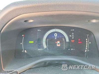 Zdjęcie 9 z 13 samochodu: 2025 TOYOTA CAMRY SE VIN:4T1DAACK5SU048084 - miniatura
