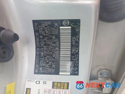 Zdjęcie 12 z 12 samochodu: 2017 TOYOTA PRIUS V FOUR VIN:JTDZN3EU8HJ066291 - miniatura