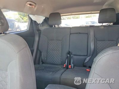 Zdjęcie 10 z 13 samochodu: 2021 CHEVROLET BLAZER 2LT VIN:3GNKBCR4XMS554341 - miniatura