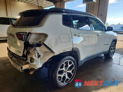Trzecie zdjęcie samochodu z tyłu: 2025 JEEP COMPASS LIMITED VIN:3C4NJDCN8ST509034 - miniatura