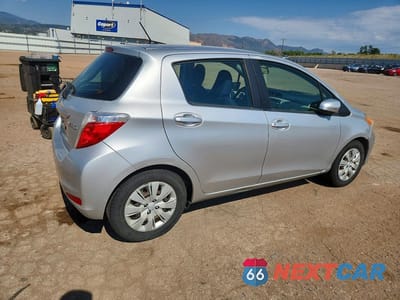 Trzecie zdjęcie samochodu z tyłu: 2012 TOYOTA YARIS 5-DOOR L VIN:JTDKTUD37CD511987 - miniatura