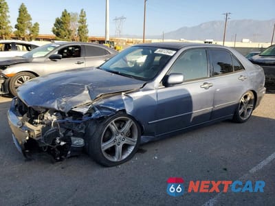 2004 LEXUS IS 300 JTHBD192540090628 - główne zdjęcie licytacji z USA - miniatura