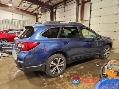 Trzecie zdjęcie samochodu z tyłu: 2019 SUBARU OUTBACK 2.5I LIMITED VIN:4S4BSANC5K3231498 - miniatura