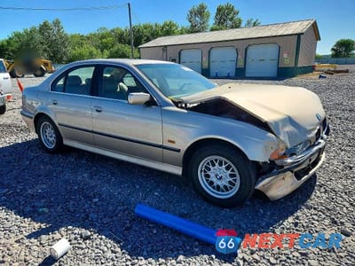 Czwarte zdjęcie samochodu z boku: 1998 BMW 528 I AUTOMATIC VIN:WBADD6323WGT92183 - miniatura