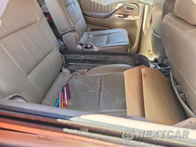 Zdjęcie 11 z 13 samochodu: 2005 TOYOTA SEQUOIA LIMITED VIN:5TDBT48A35S253578 - miniatura