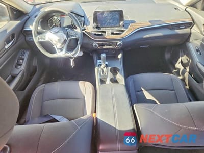 Zdjęcie 8 z 13 samochodu: 2025 NISSAN ALTIMA SV VIN:1N4BL4DV9SN356701 - miniatura