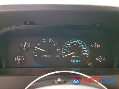 Zdjęcie 9 z 13 samochodu: 1999 JEEP GRAND CHEROKEE LAREDO VIN:1J4GW58S7XC553733 - miniatura