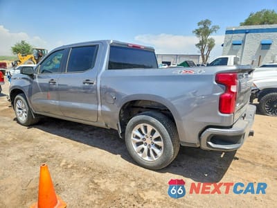Drugie zdjęcie samochodu z przodu: 2022 CHEVROLET SILVERADO LTD K1500 CUSTOM VIN:1GCPYBEK4NZ193303 - miniatura