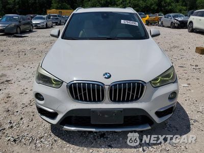Piąte zdjęcie samochodu w środku: 2017 BMW X1 SDRIVE28I VIN:WBXHU7C31H5H35483 - miniatura