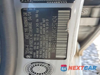 Zdjęcie 12 z 12 samochodu: 2004 BMW 325 I VIN:WBAEV33404KR32424 - miniatura