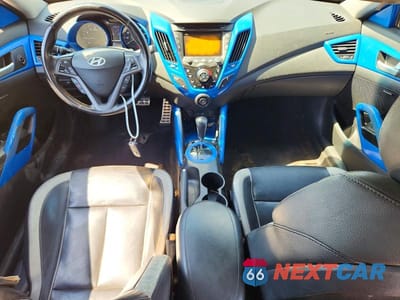 Zdjęcie 8 z 12 samochodu: 2014 HYUNDAI VELOSTER TURBO VIN:KMHTC6AE9EU188644 - miniatura
