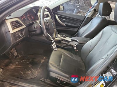 Zdjęcie 7 z 12 samochodu: 2014 BMW 320 I XDRIVE VIN:WBA3C3C54EF984008 - miniatura