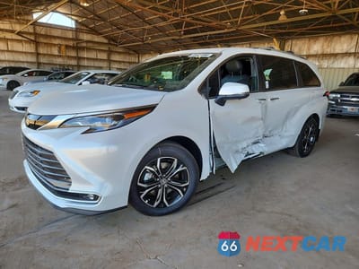 2026 TOYOTA SIENNA PLATINUM 7-PASSENGER 5TDESKFC1TS253603 - główne zdjęcie licytacji z USA - miniatura