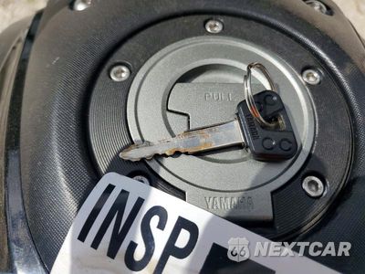 Zdjęcie 8 z 9 samochodu: 2016 YAMAHA FZ07 VIN:JYARM06E2GA009250 - miniatura