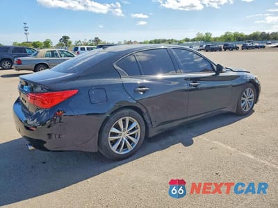 Trzecie zdjęcie samochodu z tyłu: 2016 INFINITI Q50 PREMIUM VIN:JN1EV7AR4GM346913 - miniatura