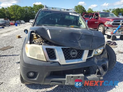 Piąte zdjęcie samochodu w środku: 2015 NISSAN FRONTIER PRO-4X VIN:1N6AD0EV6FN717301 - miniatura