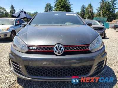 Piąte zdjęcie samochodu w środku: 2013 VOLKSWAGEN GTI VIN:WVWED7AJ0DW122595 - miniatura