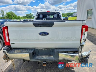 Zdjęcie 6 z 13 samochodu: 2025 FORD F350 SUPER DUTY VIN:1FT8W3BT0SEC49091 - miniatura