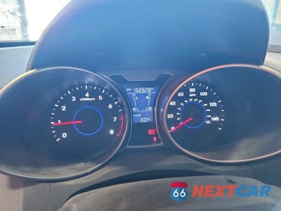 Zdjęcie 9 z 12 samochodu: 2014 HYUNDAI VELOSTER BASE VIN:KMHTC6AD0EU197143 - miniatura