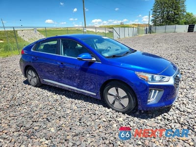 Czwarte zdjęcie samochodu z boku: 2022 HYUNDAI IONIQ SE VIN:KMHC75LC2NU273979 - miniatura