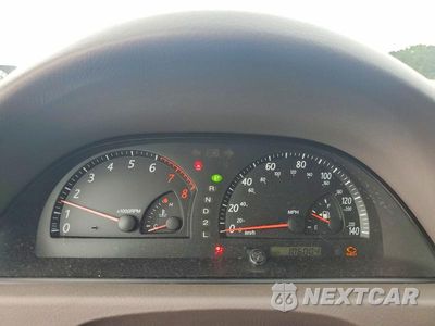 Zdjęcie 9 z 12 samochodu: 2002 TOYOTA CAMRY LE VIN:4T1BE32K72U007478 - miniatura