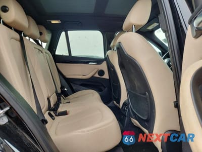 Zdjęcie 10 z 12 samochodu: 2021 BMW X1 SDRIVE28I VIN:WBXJG7C00M5U01077 - miniatura
