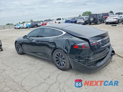 Drugie zdjęcie samochodu z przodu: 2020 TESLA MODEL S VIN:5YJSA1E23LF367390 - miniatura