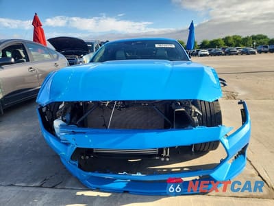 Piąte zdjęcie samochodu w środku: 2024 FORD MUSTANG VIN:1FA6P8TH0R5138794 - miniatura