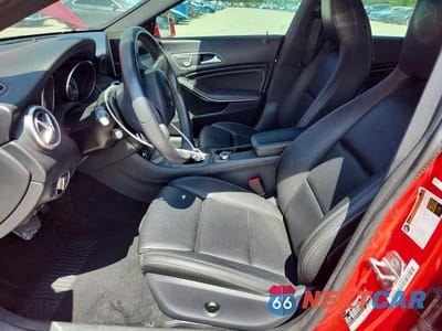 Zdjęcie 7 z 12 samochodu: 2019 MERCEDES-BENZ CLA 250 VIN:WDDSJ4EB7KN703436 - miniatura