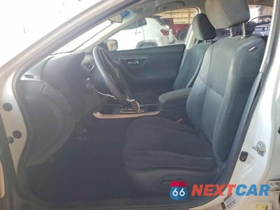Zdjęcie 7 z 12 samochodu: 2015 NISSAN ALTIMA 2.5 S VIN:1N4AL3AP8FN346081 - miniatura