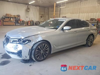 2021 BMW 530 XI WBA13BJ08MCF83590 - główne zdjęcie licytacji z USA - miniatura