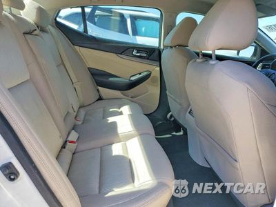 Zdjęcie 10 z 12 samochodu: 2017 NISSAN MAXIMA 3.5 S VIN:1N4AA6AP0HC386788 - miniatura