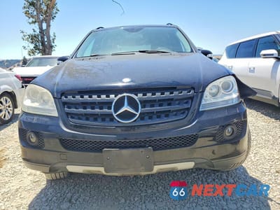 Piąte zdjęcie samochodu w środku: 2006 MERCEDES-BENZ ML 350 VIN:4JGBB86E46A092118 - miniatura