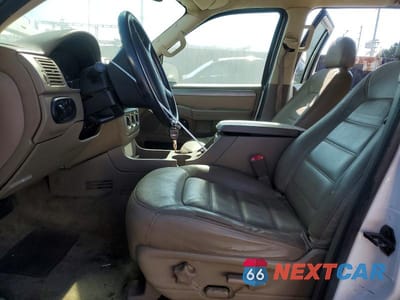 Zdjęcie 7 z 12 samochodu: 2003 FORD EXPLORER XLT VIN:1FMZU63WX3ZB59036 - miniatura