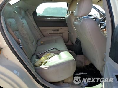 Zdjęcie 10 z 12 samochodu: 2005 CHRYSLER 300C VIN:2C3AA63H35H675578 - miniatura