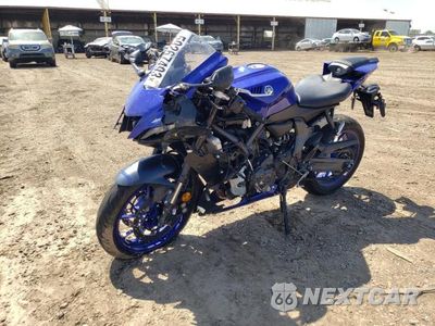 Drugie zdjęcie samochodu z przodu: 2023 YAMAHA YZFR7 VIN:JYARM38E8PA006173 - miniatura