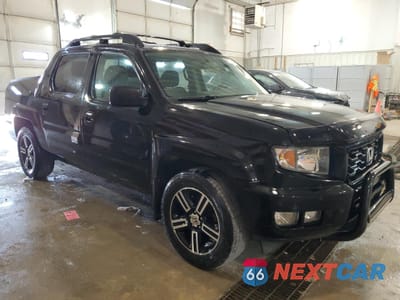 Czwarte zdjęcie samochodu z boku: 2013 HONDA RIDGELINE SPORT VIN:5FPYK1F75DB009945 - miniatura
