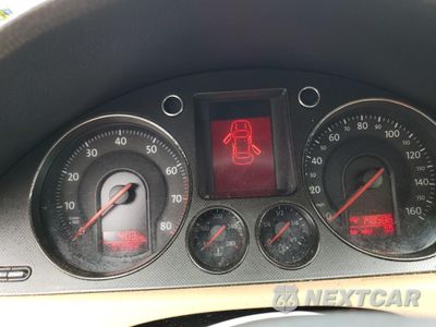Zdjęcie 9 z 12 samochodu: 2007 VOLKSWAGEN PASSAT 2.0T VIN:WVWAK73C57P127017 - miniatura