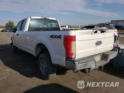 Drugie zdjęcie samochodu z przodu: 2019 FORD F350 SUPER DUTY VIN:1FT8X3B66KEF41254 - miniatura