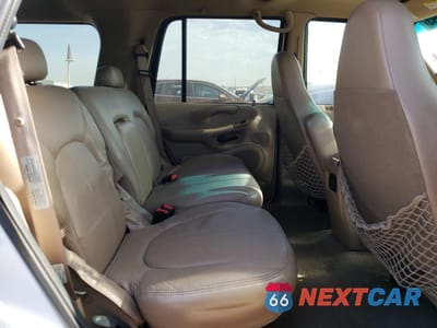 Zdjęcie 10 z 12 samochodu: 1998 FORD EXPEDITION VIN:1FMPU18LXWLB51034 - miniatura