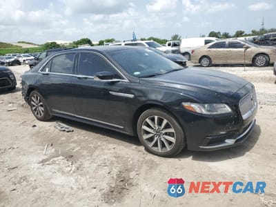 Czwarte zdjęcie samochodu z boku: 2017 LINCOLN CONTINENTAL VIN:1LN6L9UK3H5620465 - miniatura