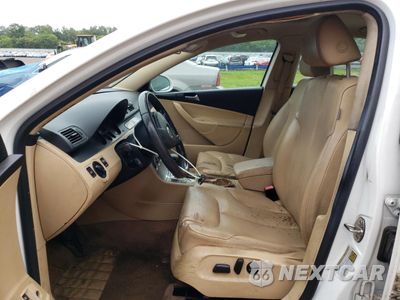 Zdjęcie 7 z 12 samochodu: 2007 VOLKSWAGEN PASSAT 2.0T VIN:WVWAK73C57P127017 - miniatura