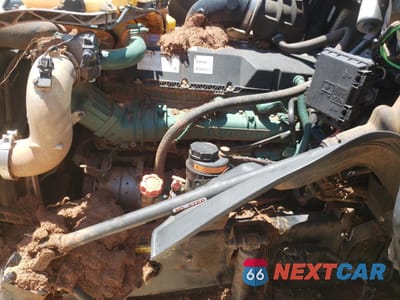 Zdjęcie 7 z 10 samochodu: 2020 VOLVO VN VNL VIN:4V4NC9EH6LN243095 - miniatura