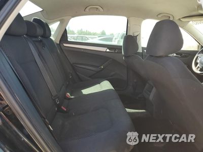 Zdjęcie 10 z 12 samochodu: 2012 VOLKSWAGEN PASSAT S VIN:1VWAP7A3XCC004574 - miniatura