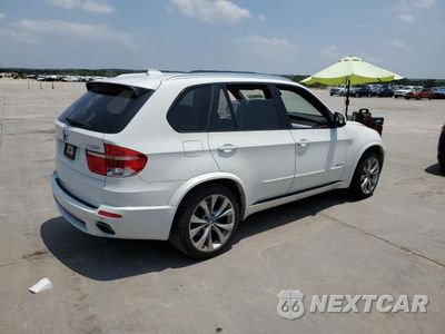 Trzecie zdjęcie samochodu z tyłu: 2009 BMW X5 XDRIVE48I VIN:5UXFE83549L309059 - miniatura