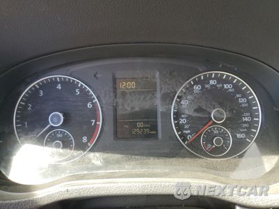 Zdjęcie 9 z 12 samochodu: 2012 VOLKSWAGEN PASSAT S VIN:1VWAP7A3XCC004574 - miniatura