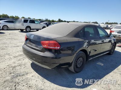 Trzecie zdjęcie samochodu z tyłu: 2012 VOLKSWAGEN PASSAT S VIN:1VWAP7A3XCC004574 - miniatura