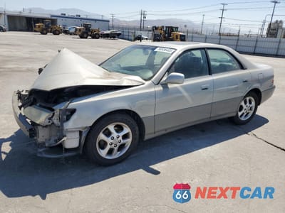 2000 LEXUS ES 300 JT8BF28G3Y5078015 - główne zdjęcie licytacji z USA - miniatura