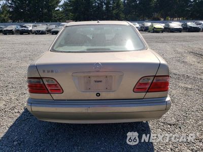Zdjęcie 6 z 12 samochodu: 2000 MERCEDES-BENZ E 320 VIN:WDBJF65J4YB057100 - miniatura