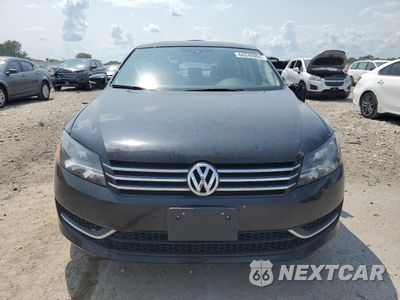Piąte zdjęcie samochodu w środku: 2014 VOLKSWAGEN PASSAT SE VIN:1VWBS7A30EC088006 - miniatura